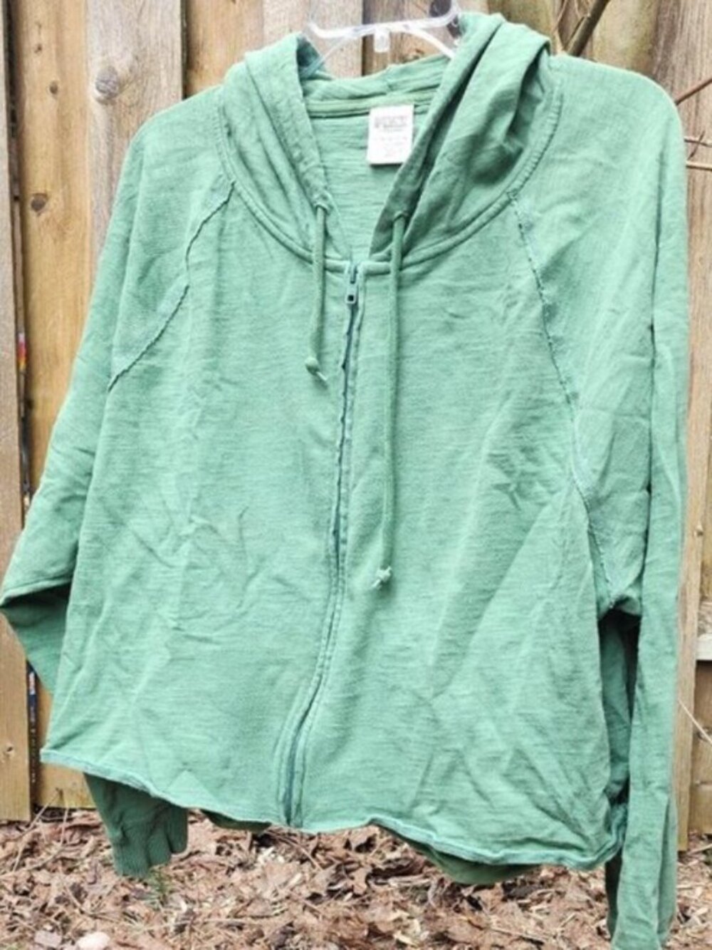 EUC Victorias Secret XXL - Pink zip up cropped 100% cotton hoodie